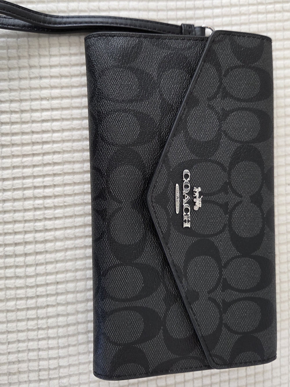 The Coach Travel Envelope Wallet in Signature Canvas